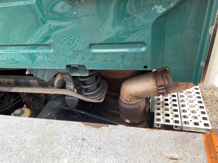 #110-•-2014-volvo-car-hauler-semi-and-trailer-(has-wi-title)-image-71