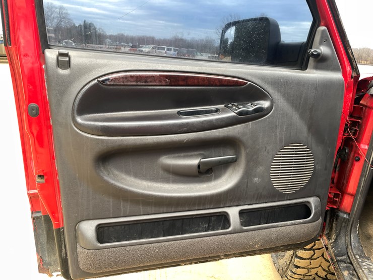 2001-dodge-ram-2500-image-42