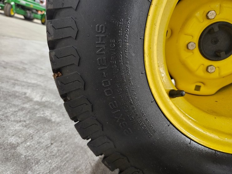 john-deere-445-image-32