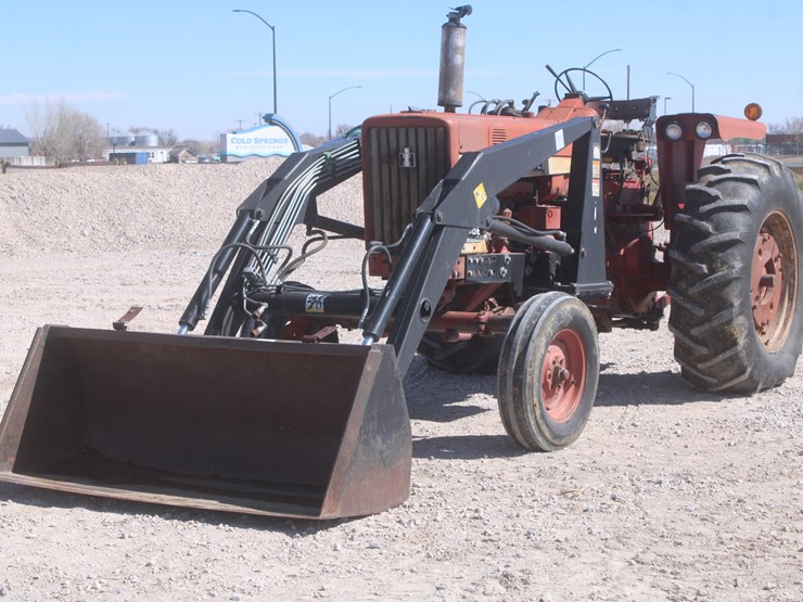 1966-international-706-image-45