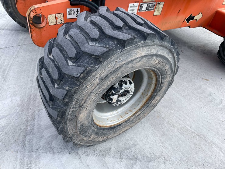 2006-jlg-450a-image-70