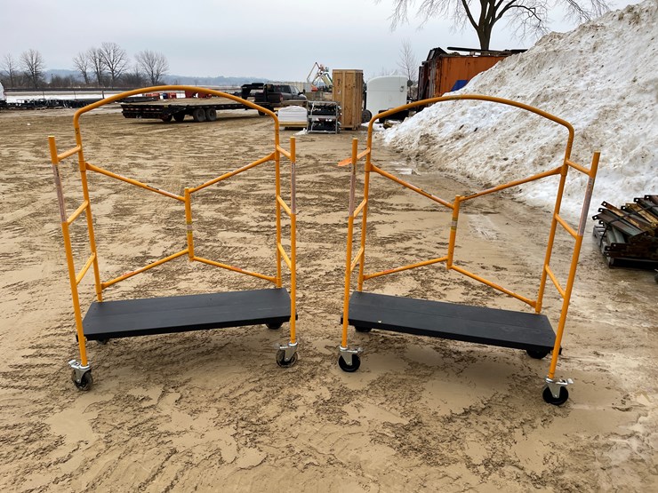 #3949-•-(2)-rolling-metal-carts-image-2
