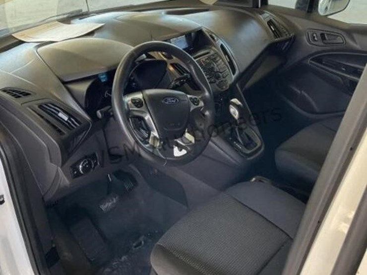 2015-ford-transit-connect-image-22