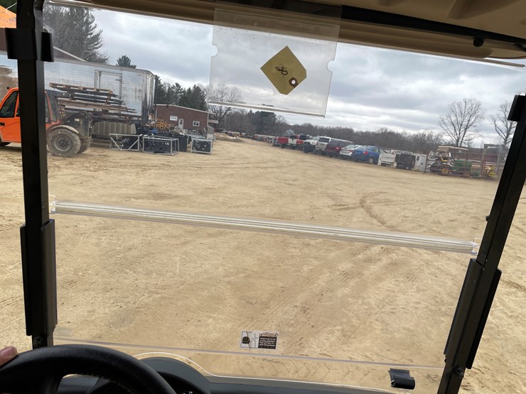 #605-•-ez-go-rxv-electric-golf-cart-image-16