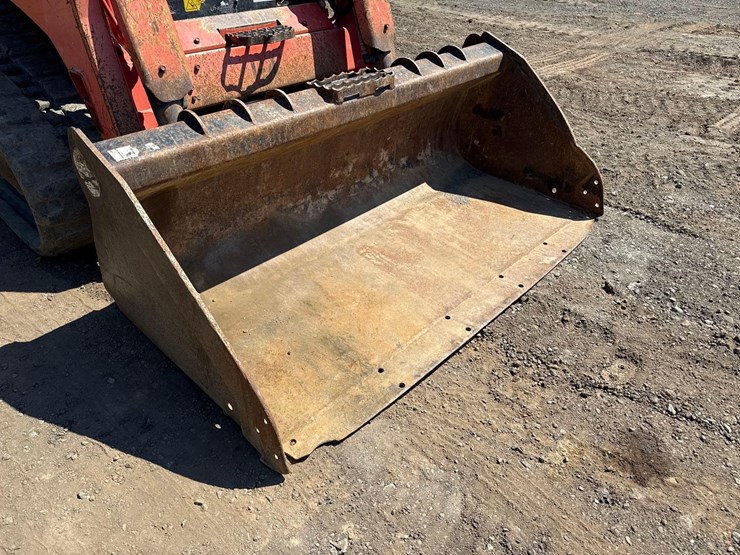 2017-kubota-svl75-2-image-8