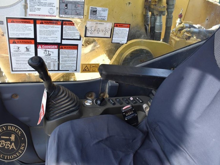 2013-komatsu-pc360-lc-10-image-57