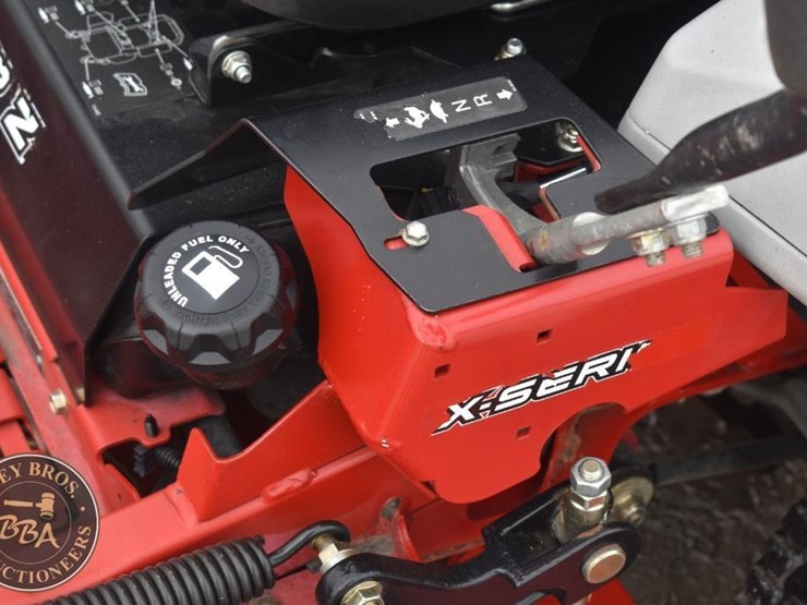 2022-exmark-lzx921gka726a1-43327-image-30