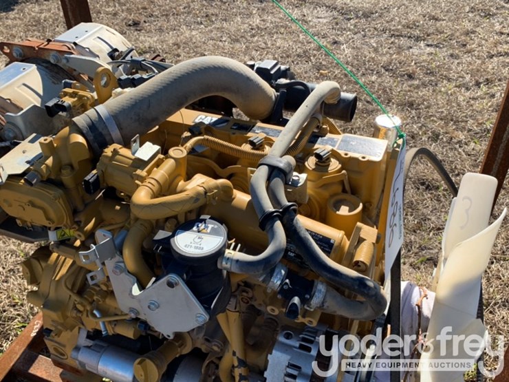 caterpillar-262d-image-11