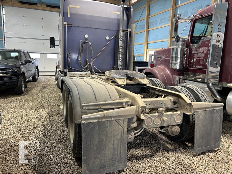 1996-kenworth-t600-image-14