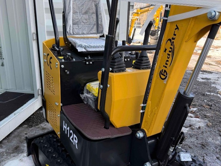 cfg-industry-h12r-image-6