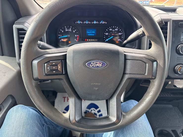 2018-ford-f250-xl-image-17