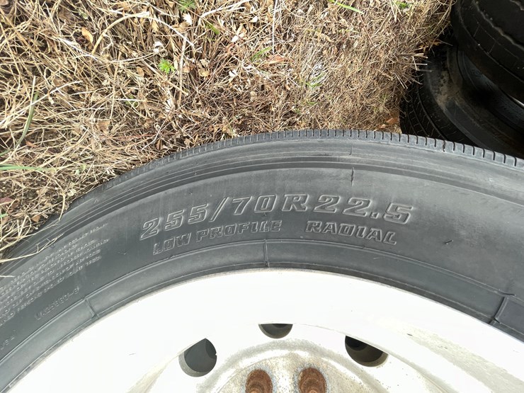 #154-•-2005-delavan-semi-truck-auto-hauler-trailer-(delay-in-title)-image-26