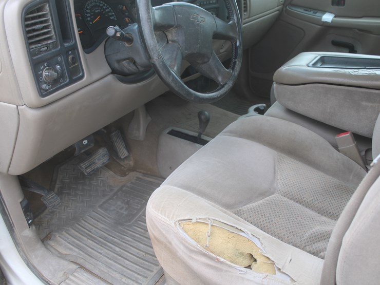 2005-chevrolet-2500-image-24