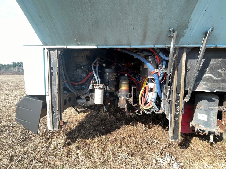 #166-•-2007-gillig-passenger-bus-(has-wi-title)-image-9