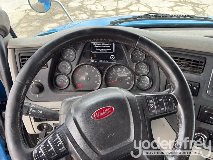 2018-peterbilt-579-image-59