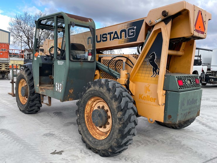 2007-mustang-642-image-7