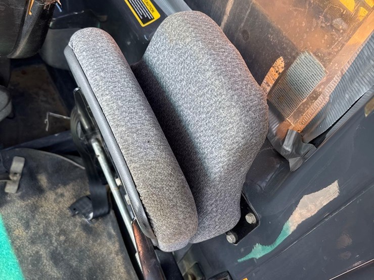 2012-deere-300d-ii-image-28