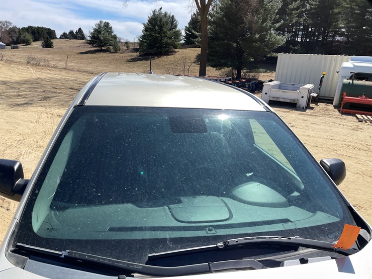 2013-chevrolet-equinox-image-14