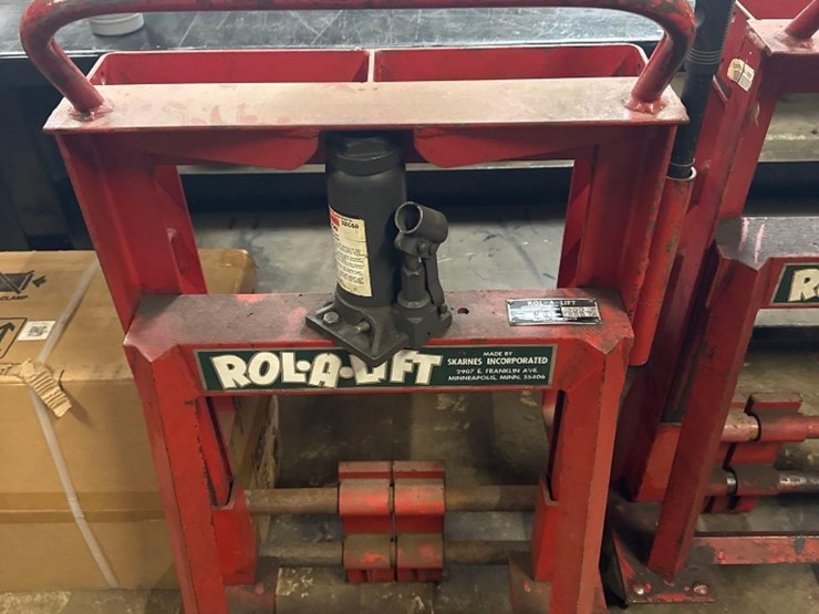 pair-of-rola-a-lift-6000-lb-machinery-movers-model-m6-image-3