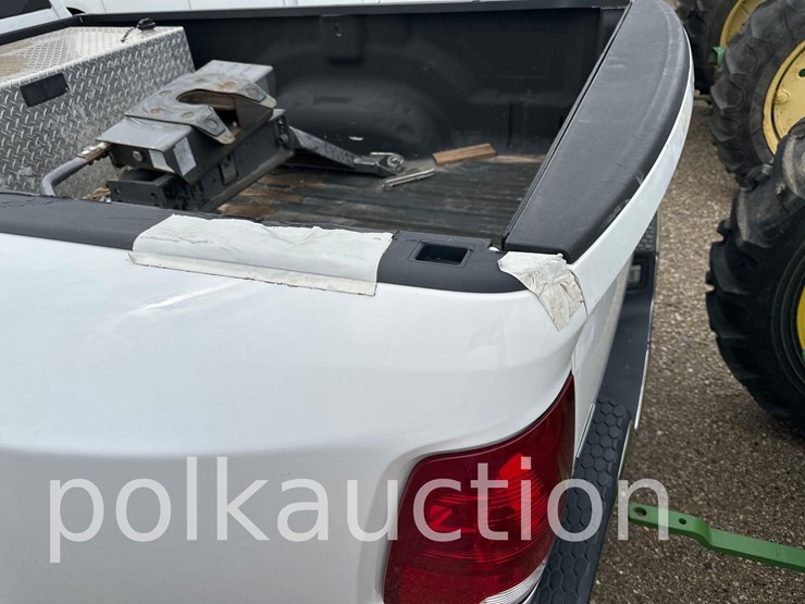 2018-ram-3500-slt-image-14