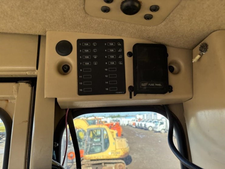 caterpillar-143h-image-57