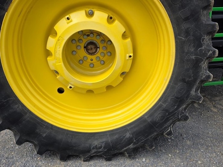 2021-john-deere-6230r-image-17