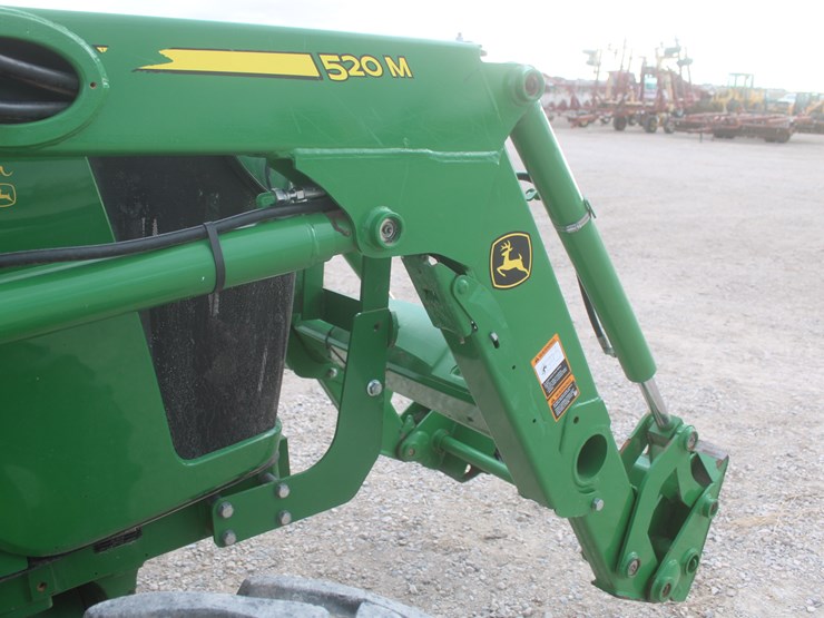 2013-john-deere-5100e-image-71