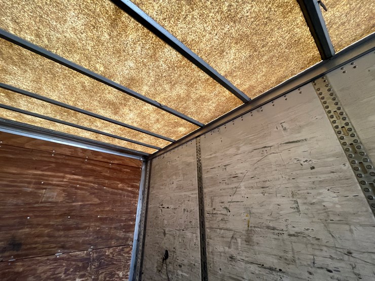 #159-•-2009-wabash-single-axle-semi-trailer-(has-wi-title)-image-24