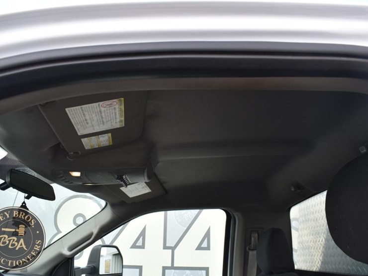 2018-ford-f550-sd-image-25