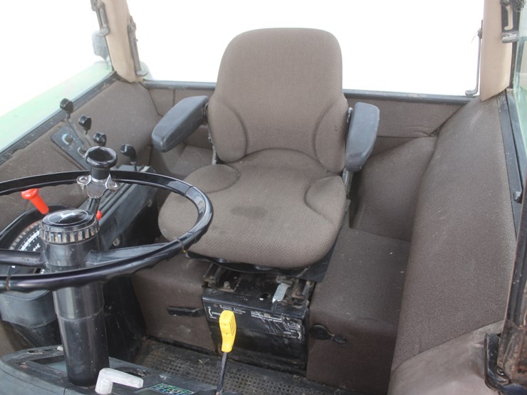 john-deere-4960-image-32