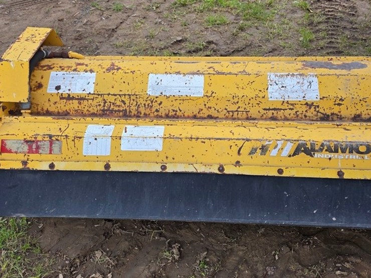 2006-new-holland-ts135a-image-23