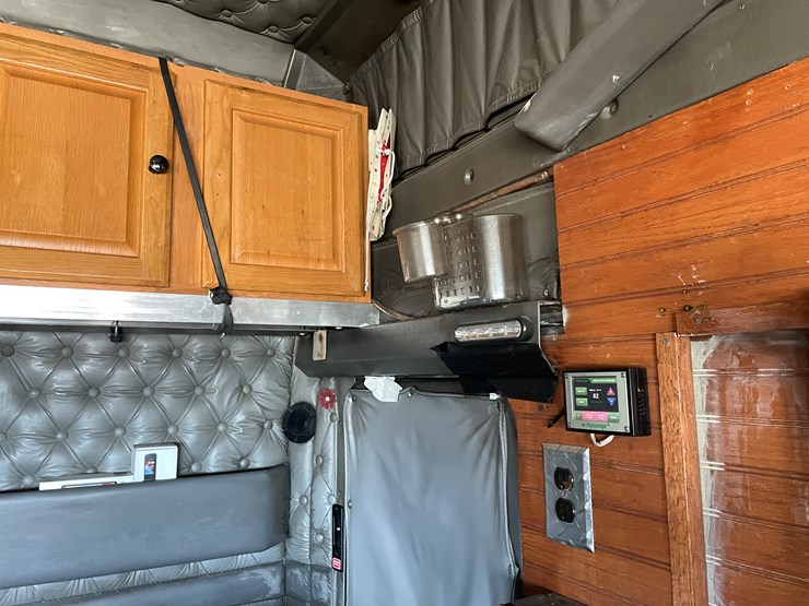 2006-caterpillar-c15-image-89