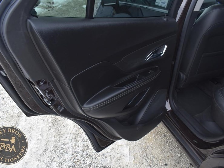 2014-buick-encore-image-42