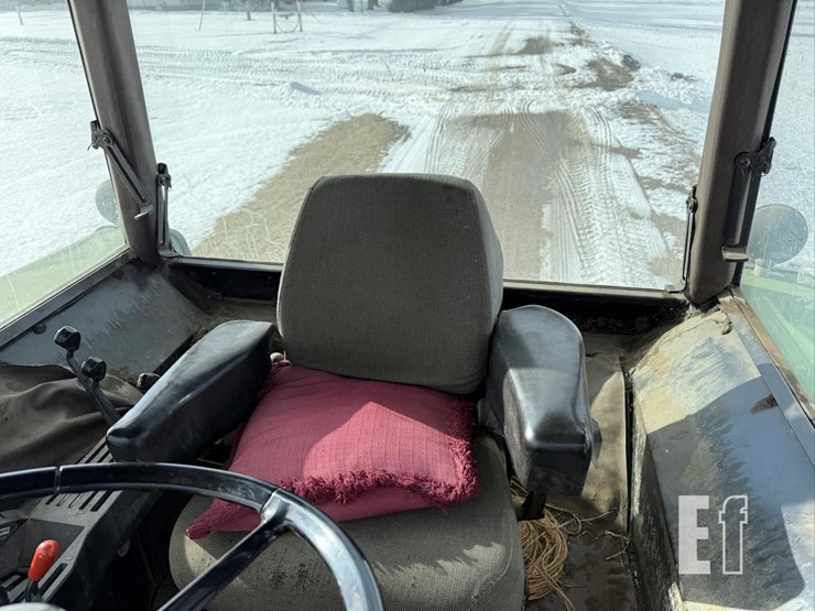 1987-john-deere-4250-image-39