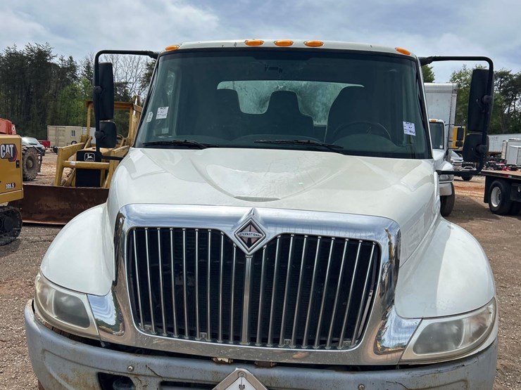 2005-international-4300-image-13