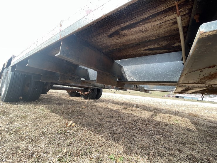 #156-•-2001-k-&-w-trailers-pintle-hitch-trailer-(has-wi-title)-image-28