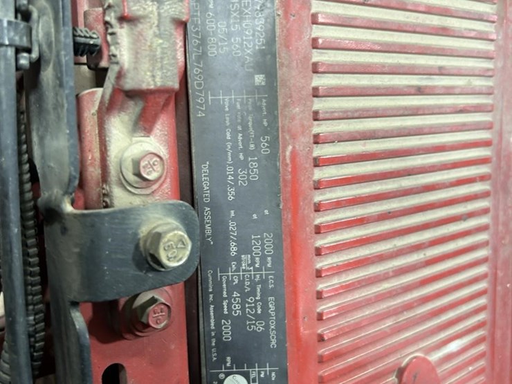 2016-peterbilt-579-image-24