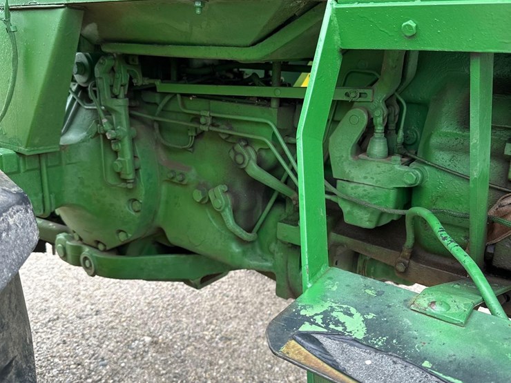 john-deere-4020-image-5