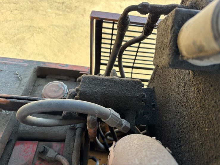 komatsu-708-image-36