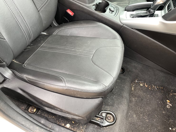 #505-•-2014-ford-focus-se-(has-wi-rebuilt-title)-image-39