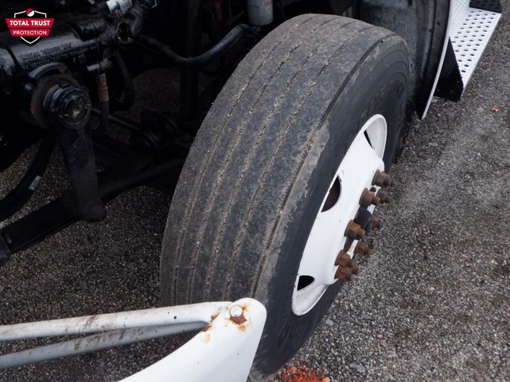 2022-kenworth-t270-image-18