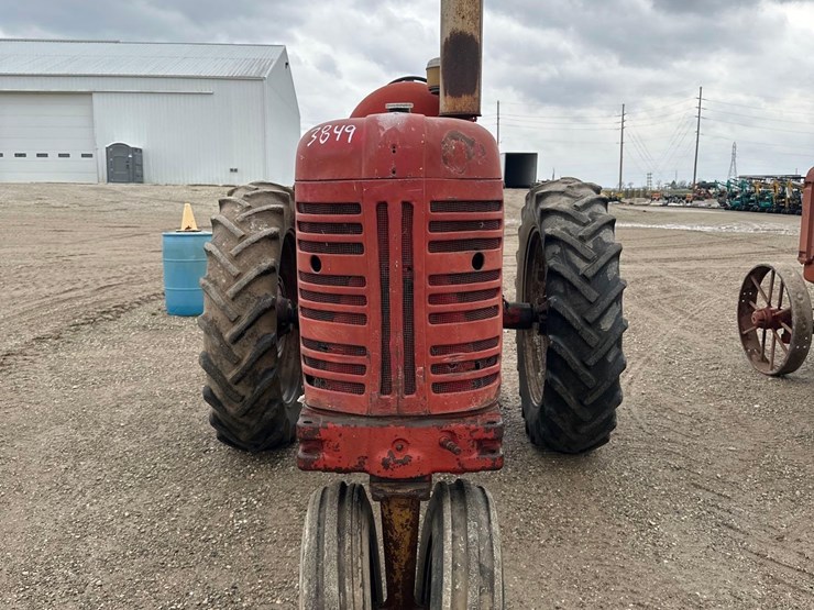 case-ih-400-image-2