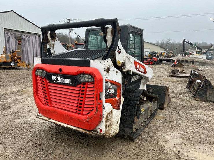 2022-bobcat-t66-image-4