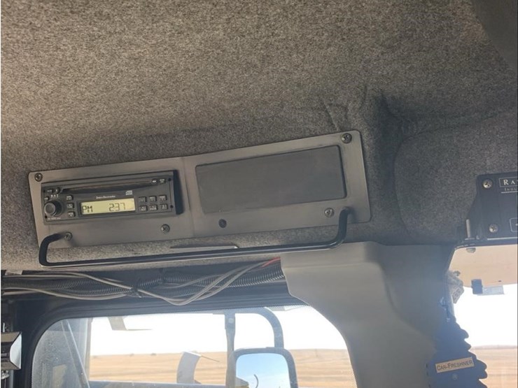 ag-chem-terra-gator-8104-image-16