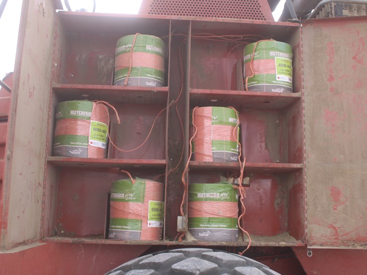 hesston-4910-image-65