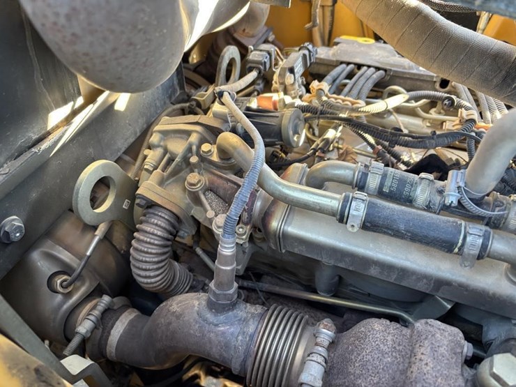 caterpillar-415f2-il-image-58