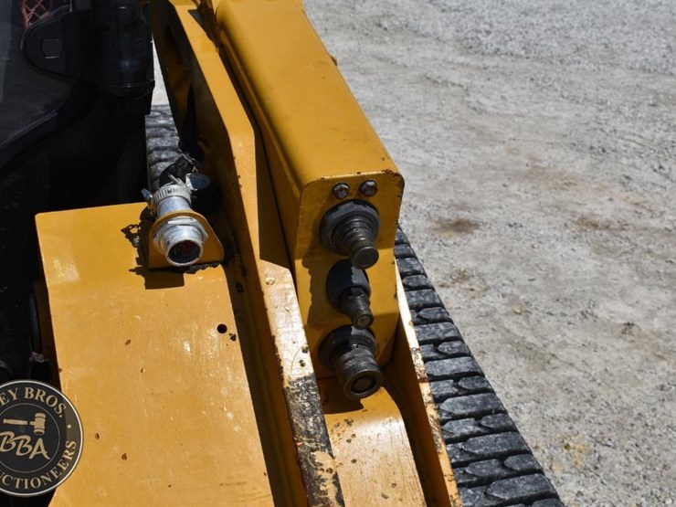 2024-caterpillar-289d3-image-22