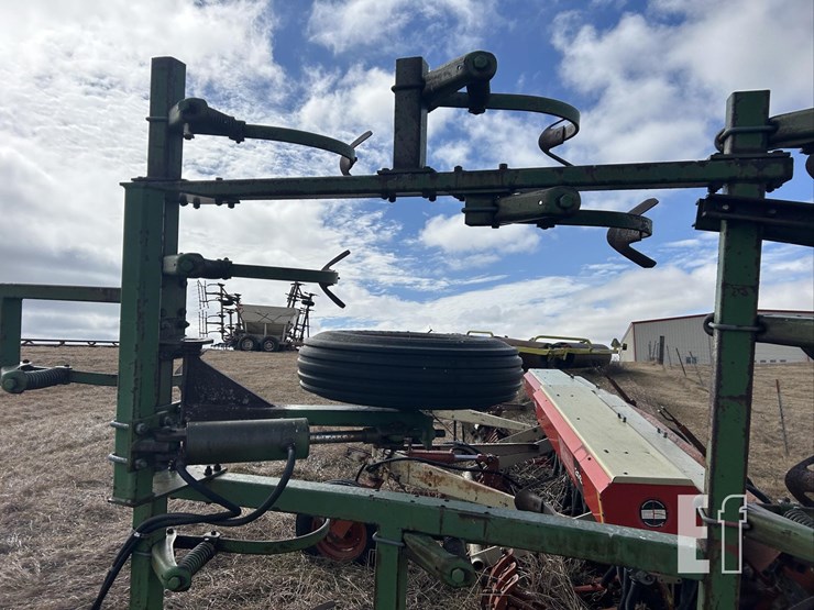 john-deere-1000-image-16