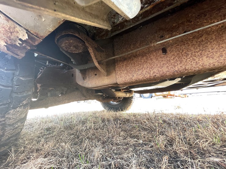 2000-chevrolet-2500-image-21