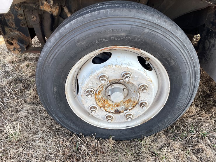 #164-•-2005-freightliner-box-truck-(has-wi-title)-image-43